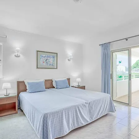 Isabel Vivenda Villa Patroves