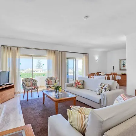 Isabel Vivenda * Patroves