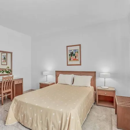 Вилла Isabel Vivenda *